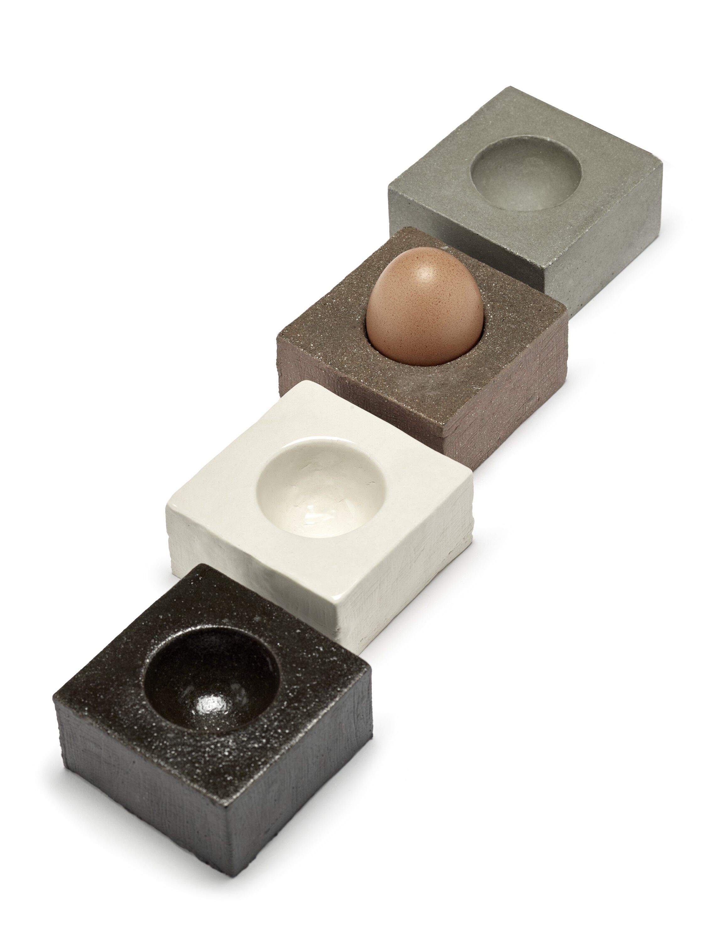 EGG CUP BLACK UOVO