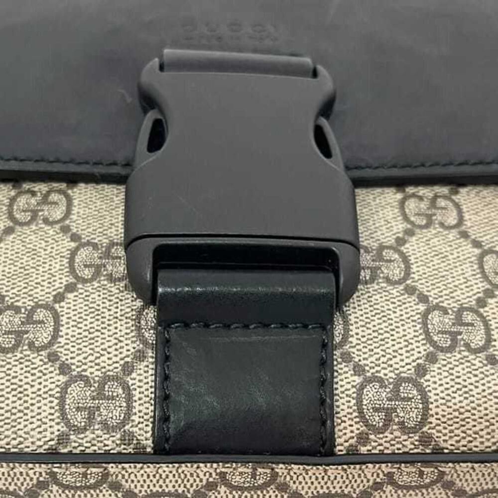 Gucci Shoulder Bag