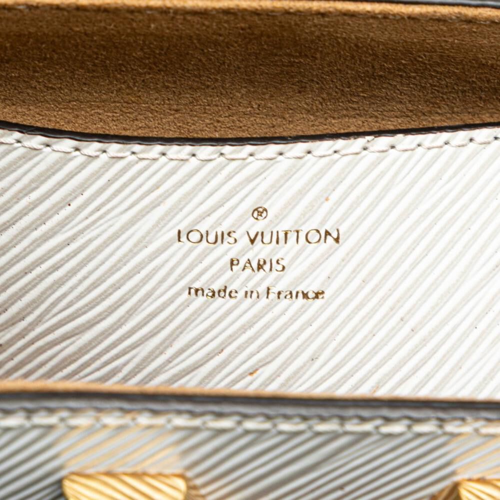 Louis Vuitton Shoulder Bags