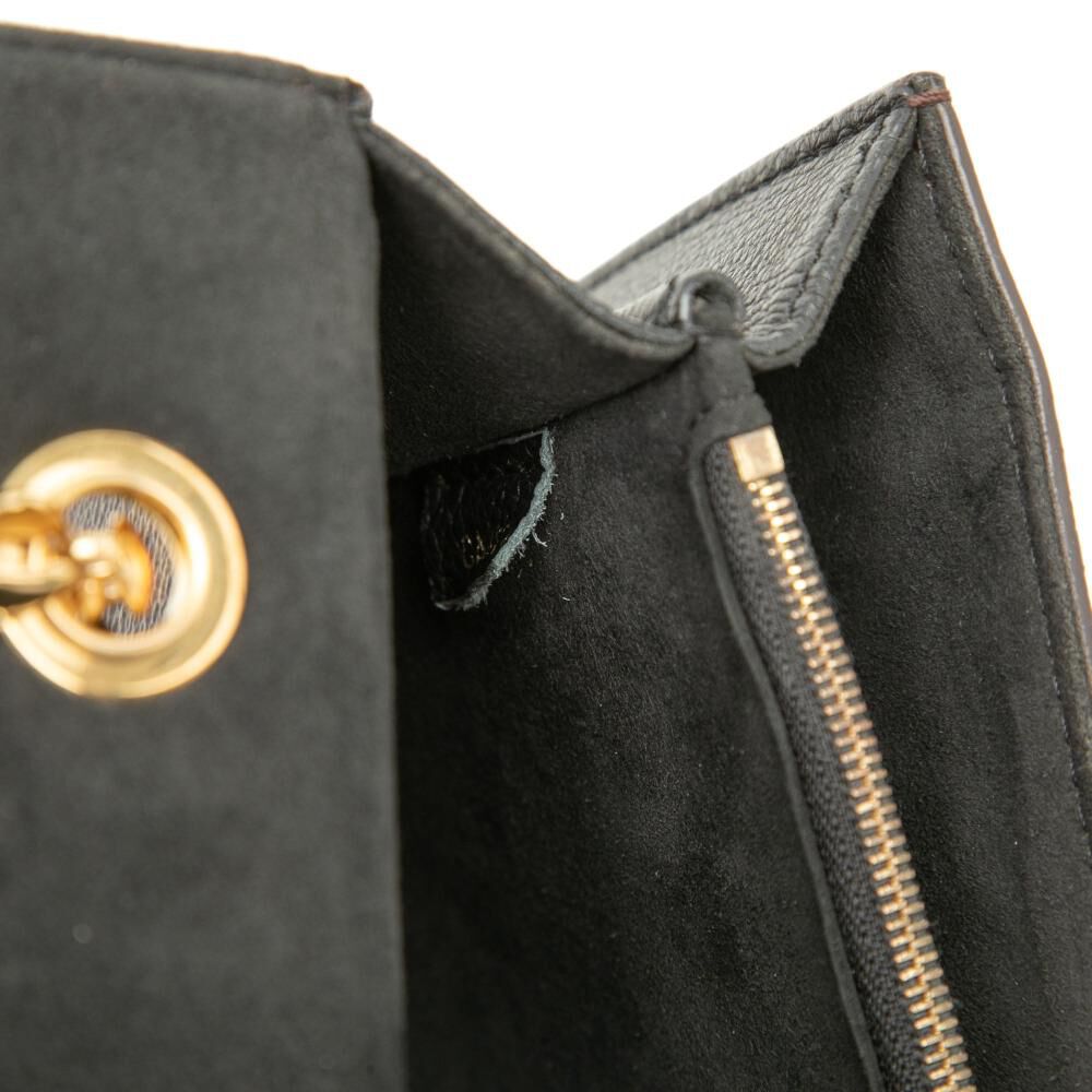 Louis Vuitton Victoire