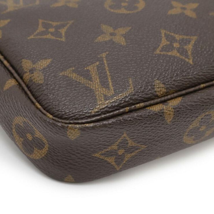 Louis Vuitton Pochette Accessoires