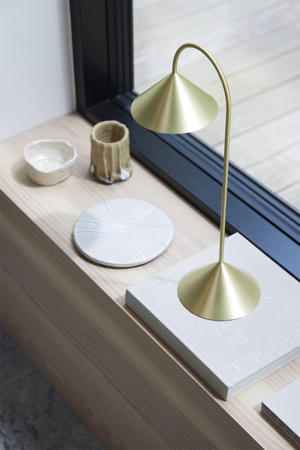 Grasp Portable Table Lamp H47