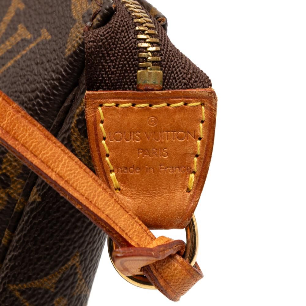Louis Vuitton Pochette Accessoires