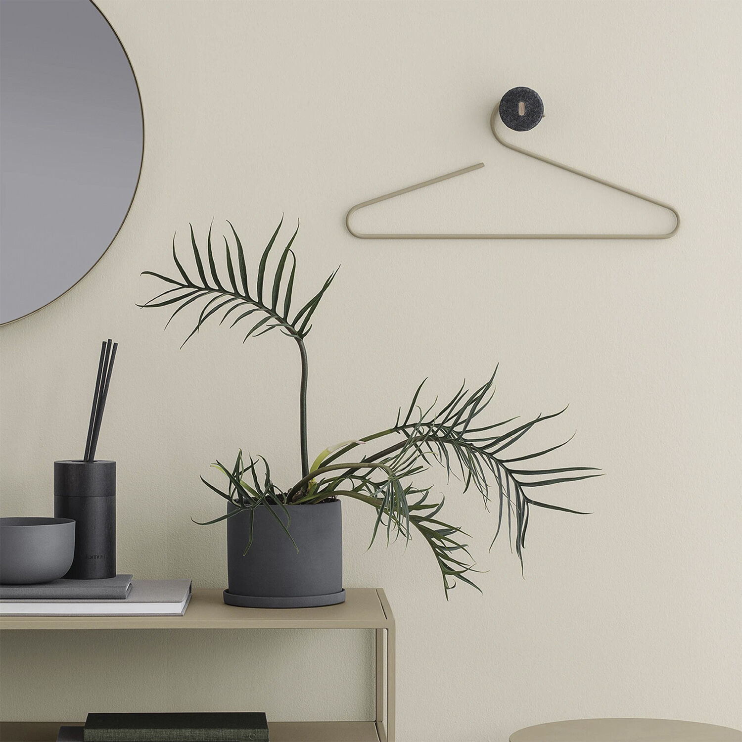 Console Table - FERA