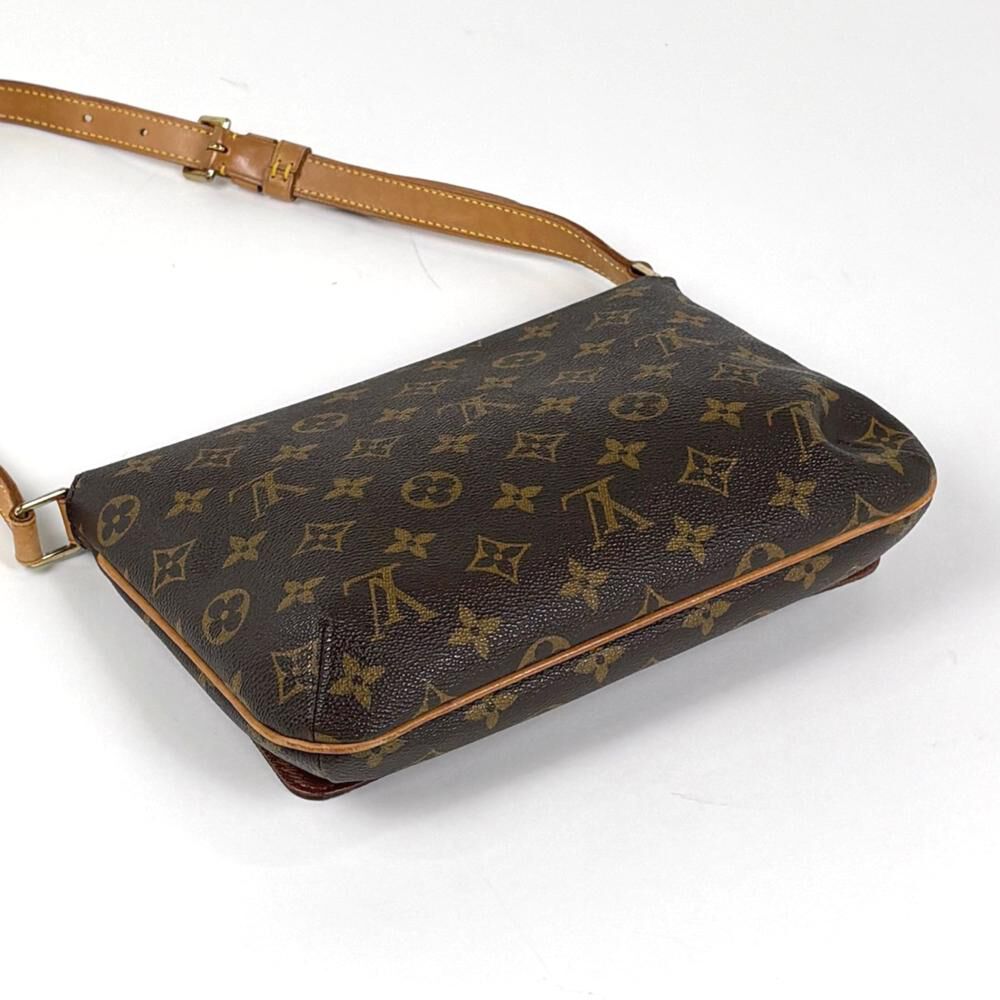 Louis Vuitton Musette Salsa