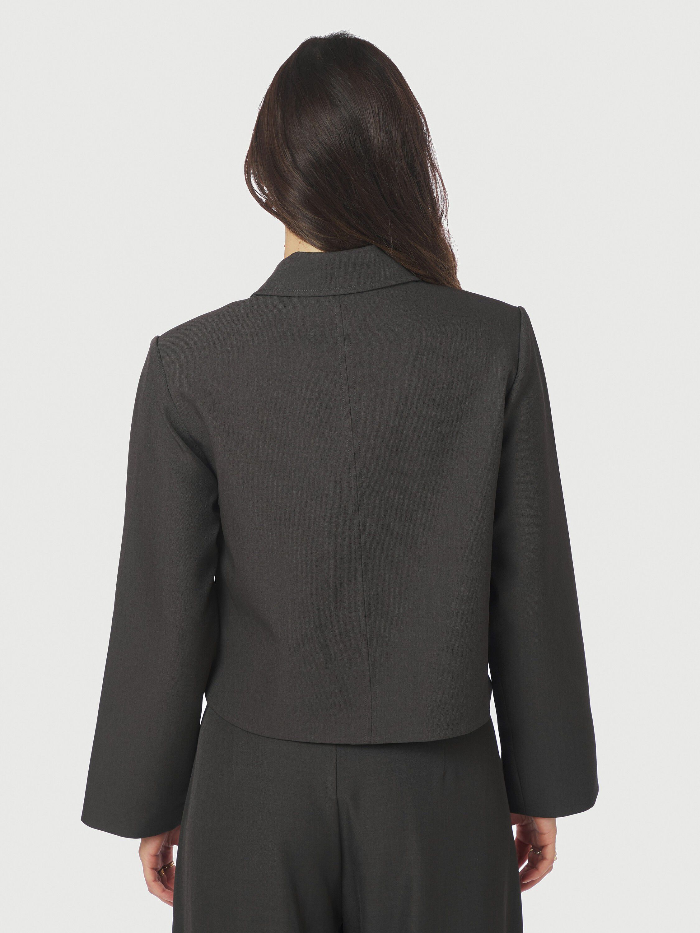 Vianney Structure Jacket