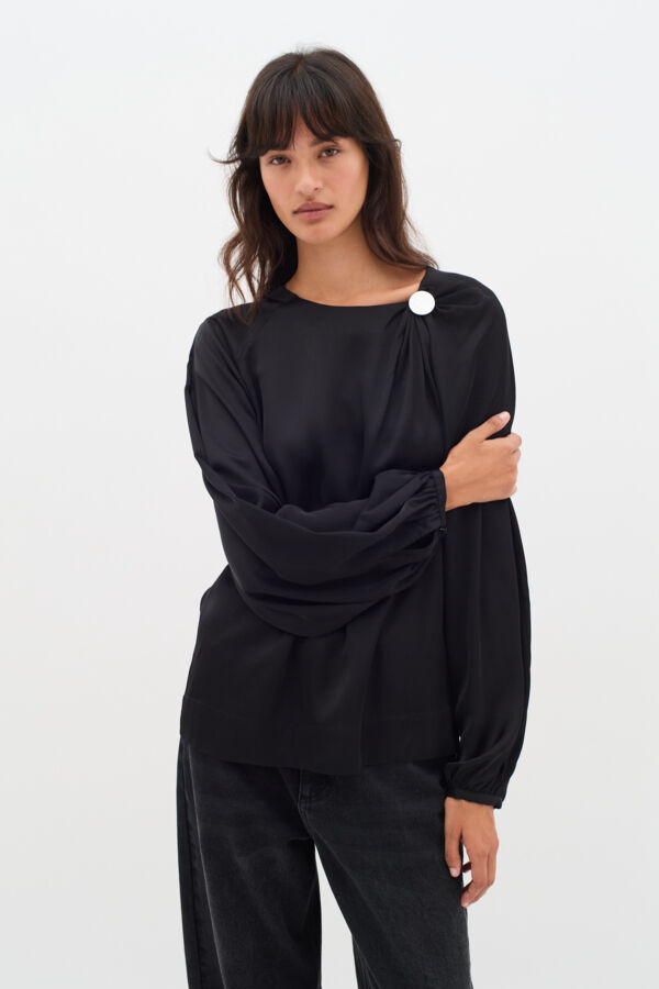 BinnaIW Blouse