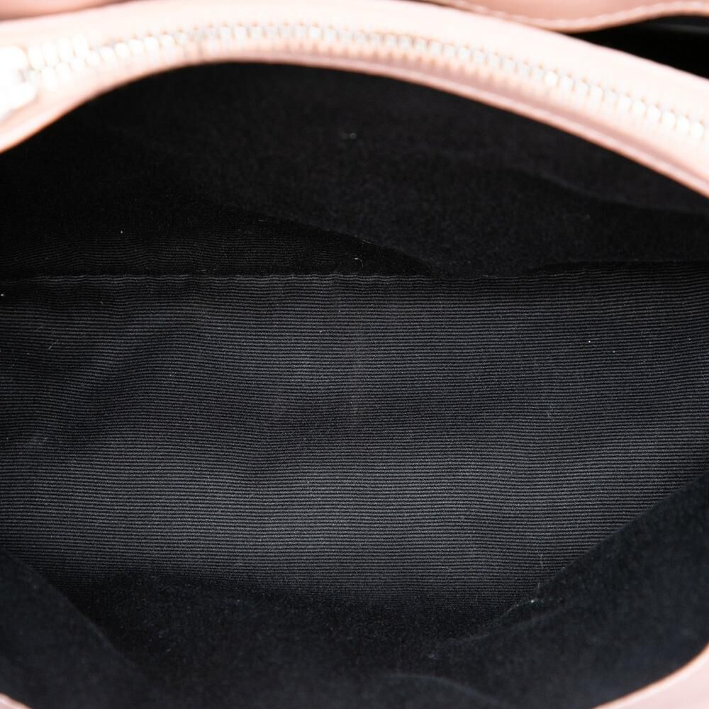 Yves Saint Laurent Shoulder Bag