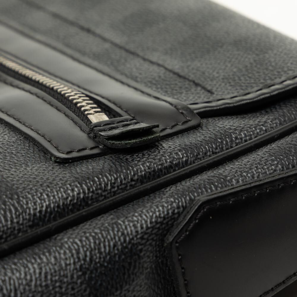Louis Vuitton Crossbody Bag