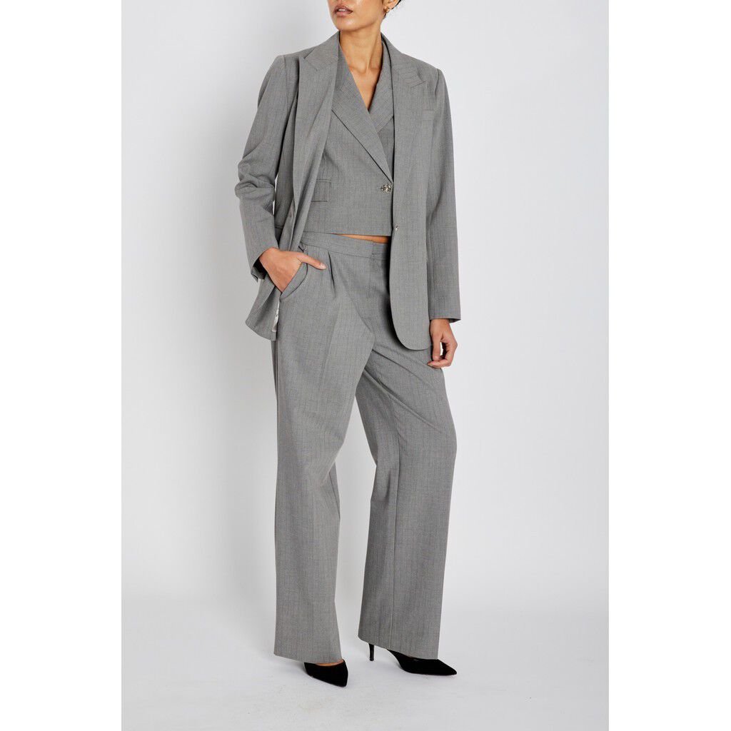 LataniaBBFrida blazer