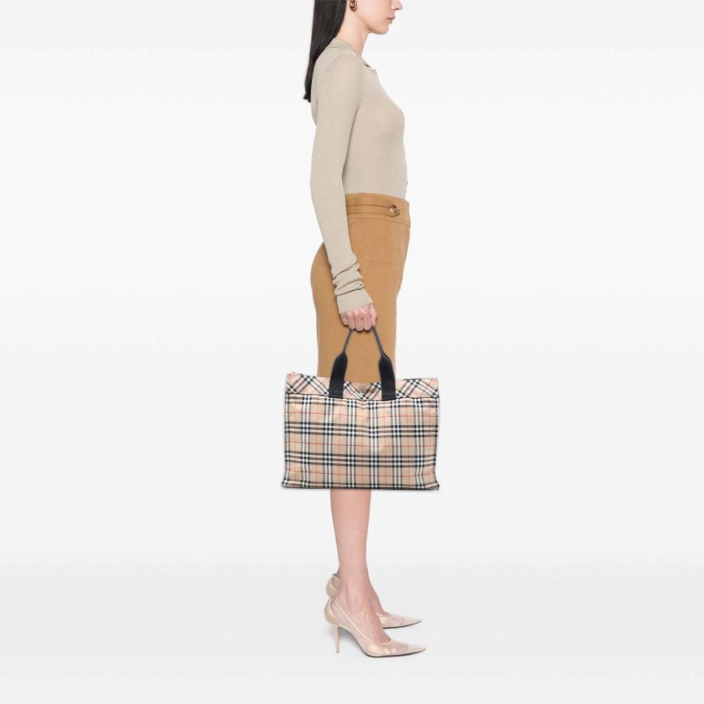 Burberry Tote