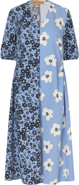 2259 Structure Stretch, Gathered Pocket Dress