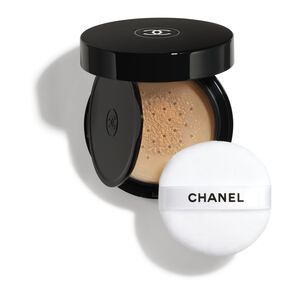 L&Oslash;ST PUDDER, NATURLIG FINISH. ON-THE-GO FORMAT