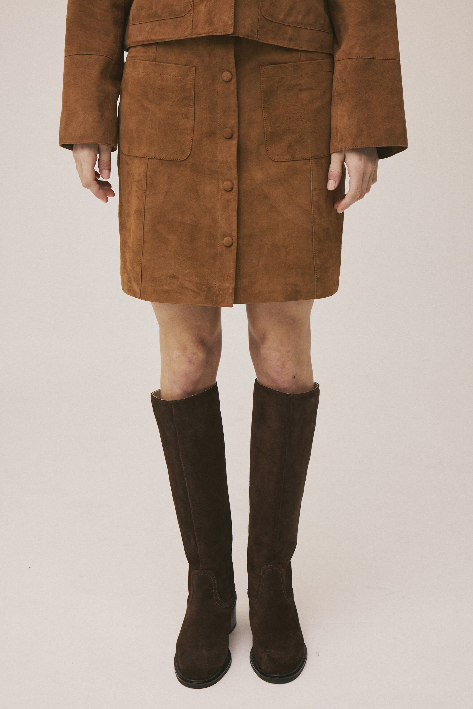Esi 6 Skirt - 100% Lamb suede LWG