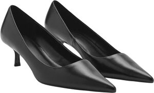 Kitten heel shoes
