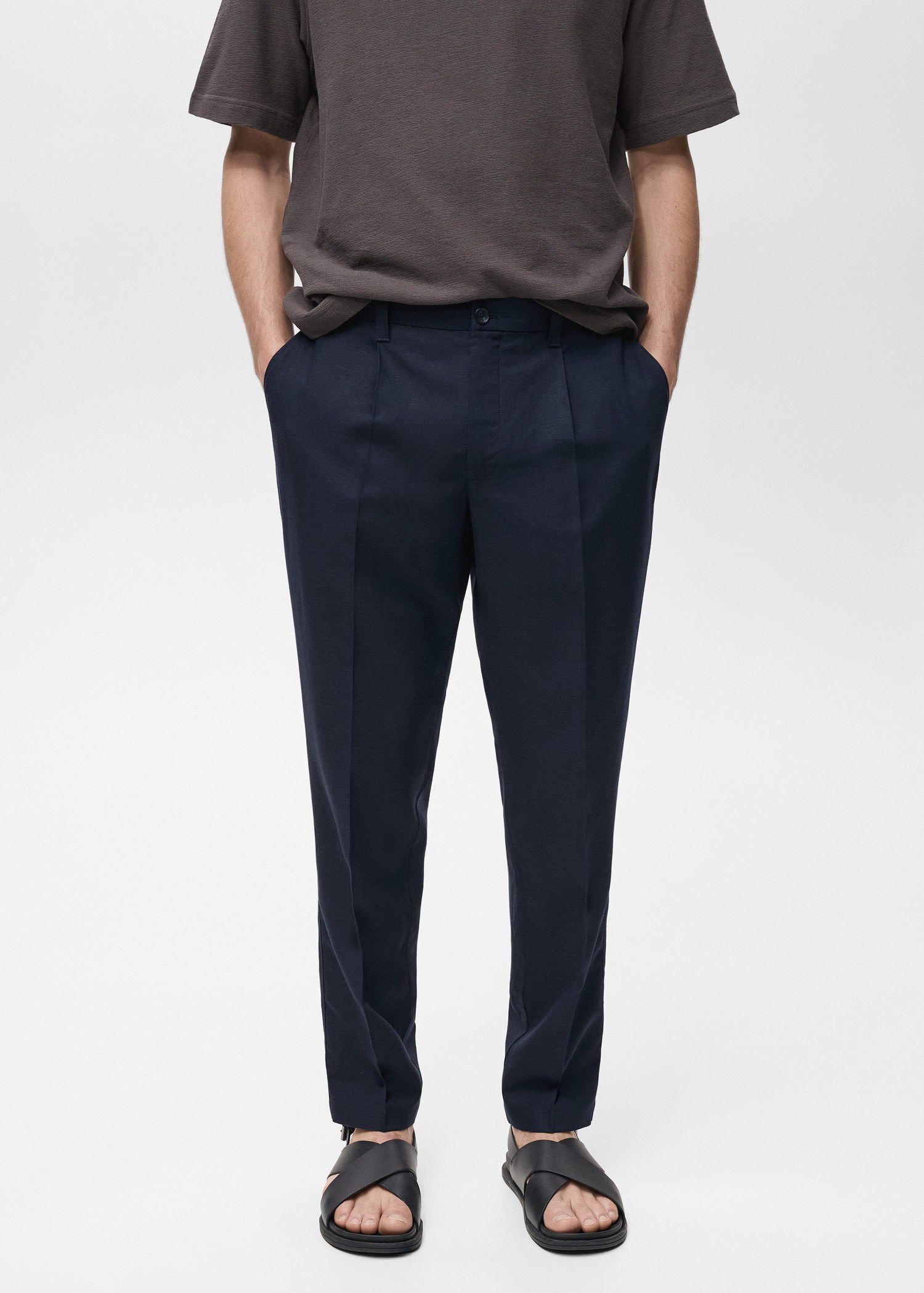 Regular-fit linen trousers