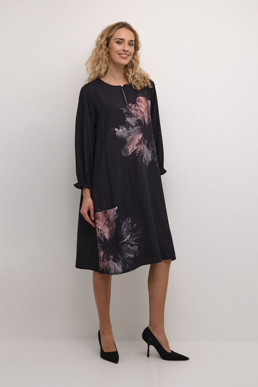 CUvinny Chaina Short Dress