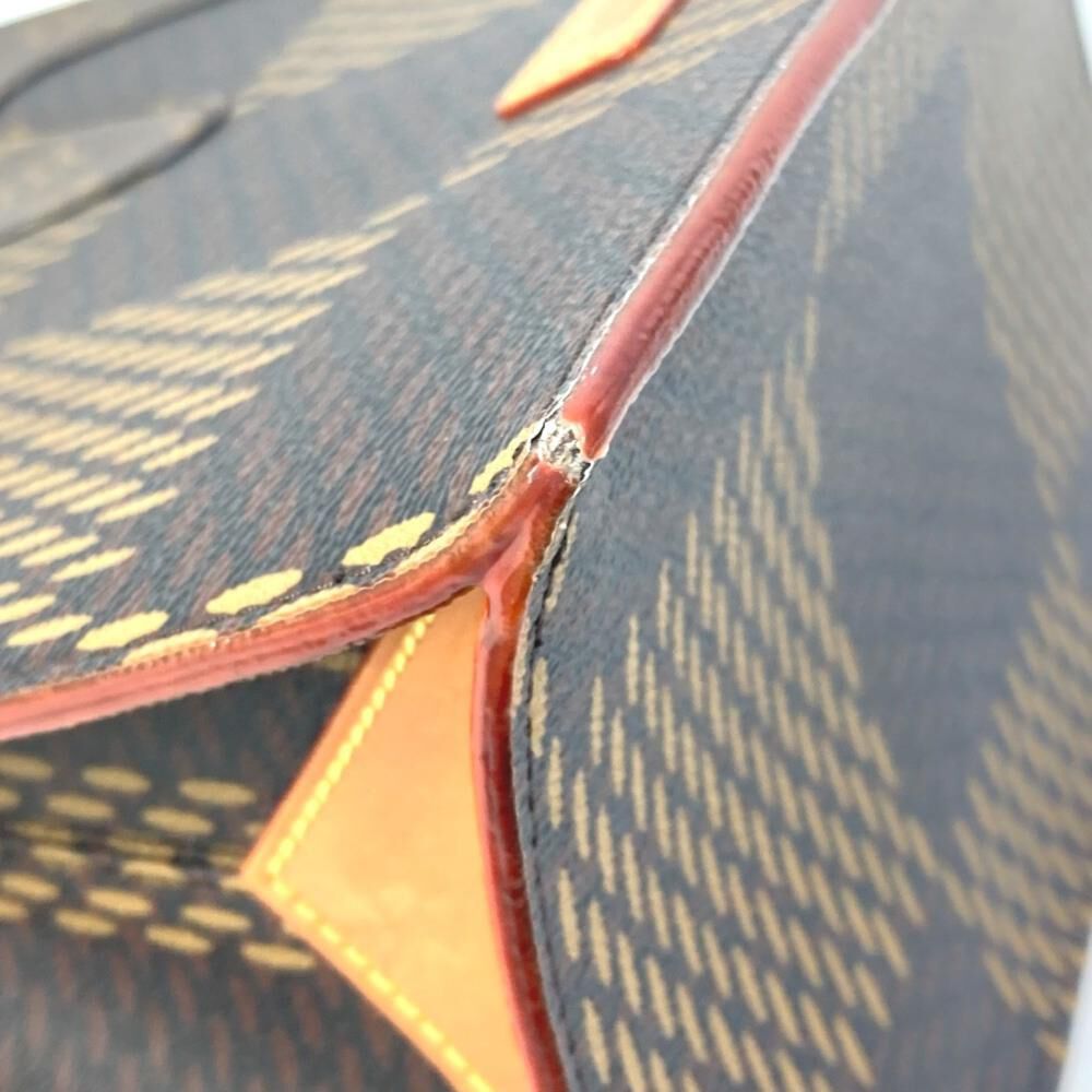Louis Vuitton Tote