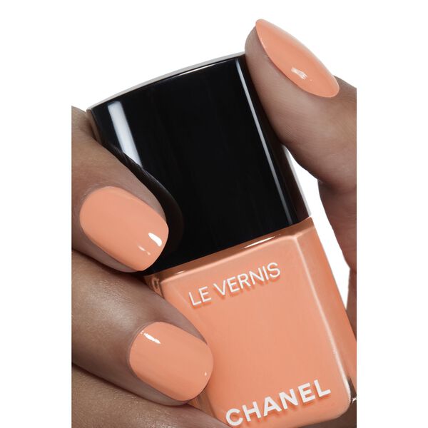 Nail Colour