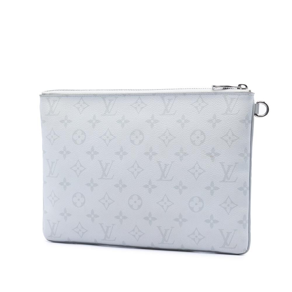 Louis Vuitton Clutch