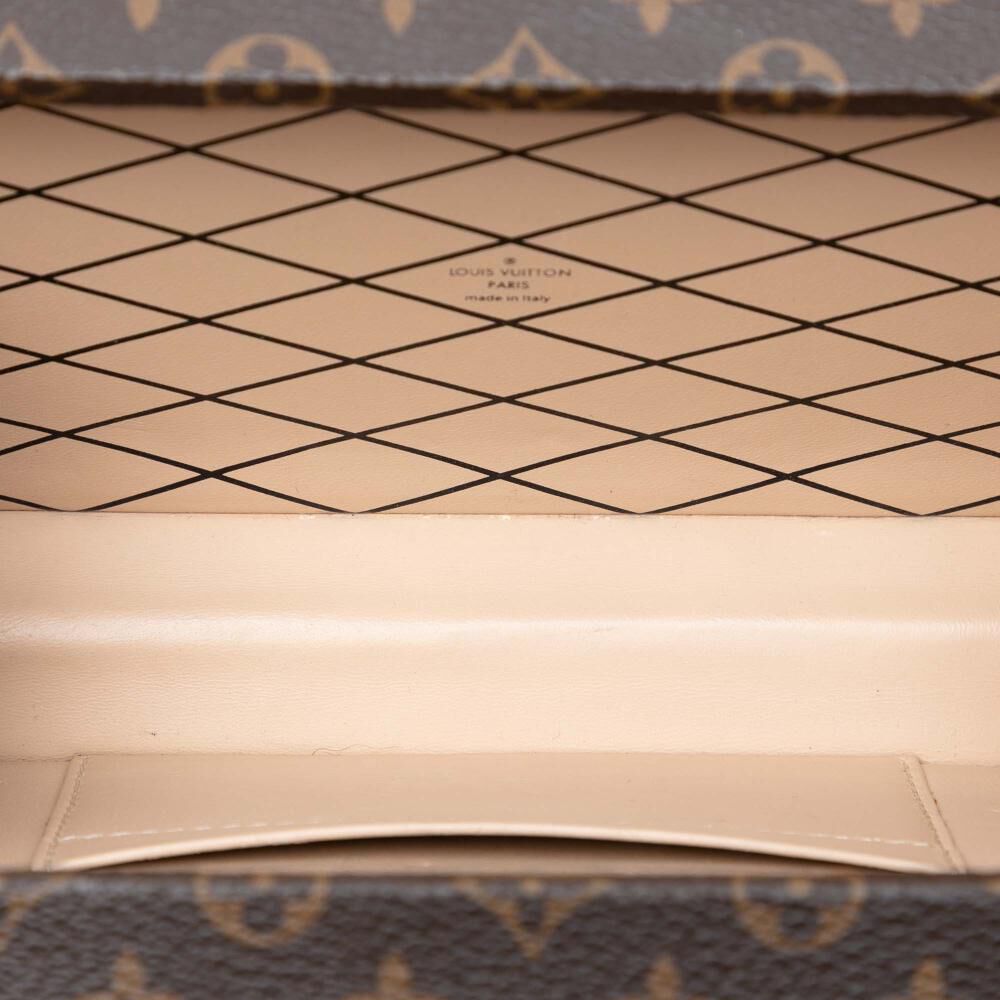 Louis Vuitton Petite Malle