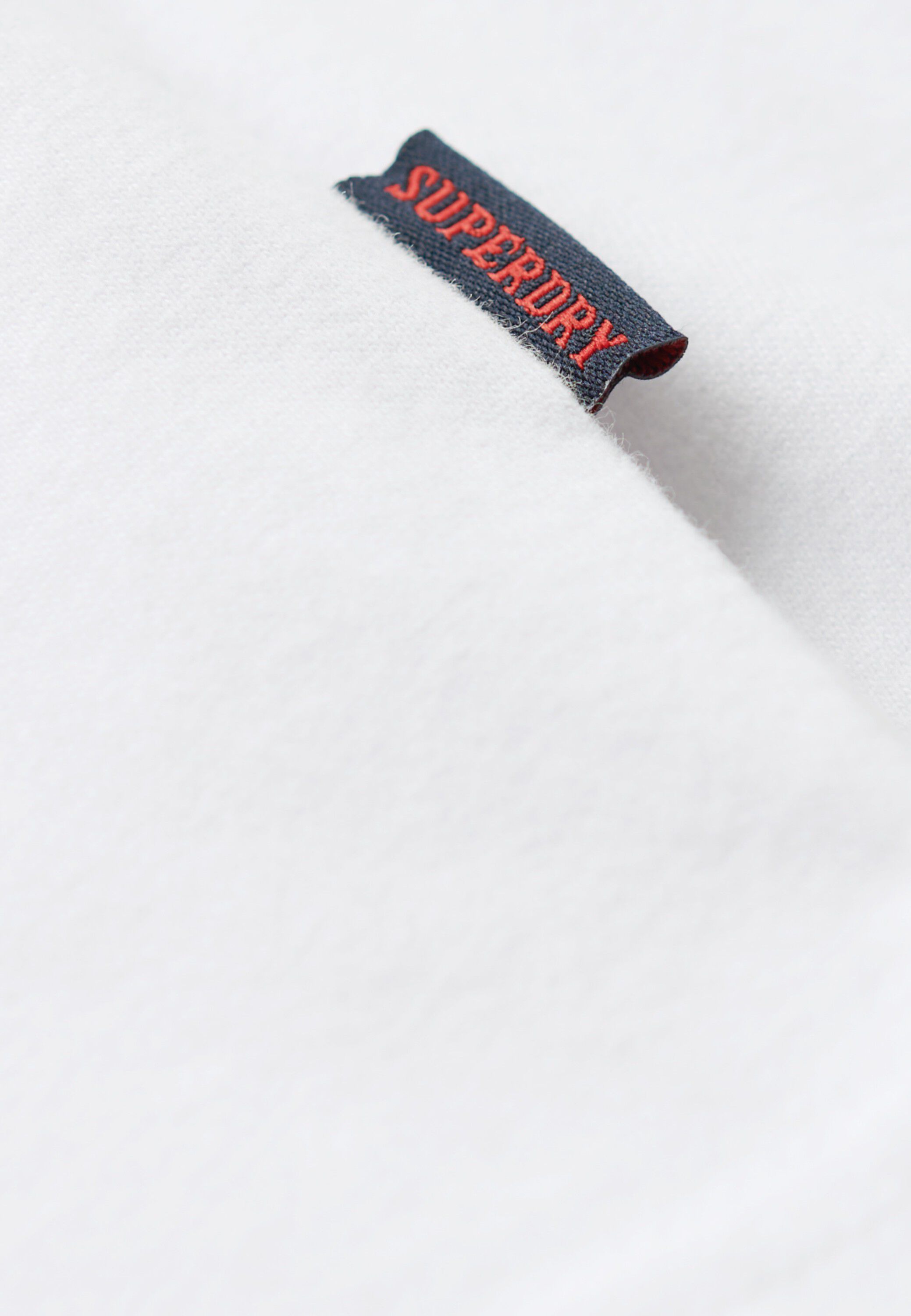 ESSENTIAL LOGO EMB TEE