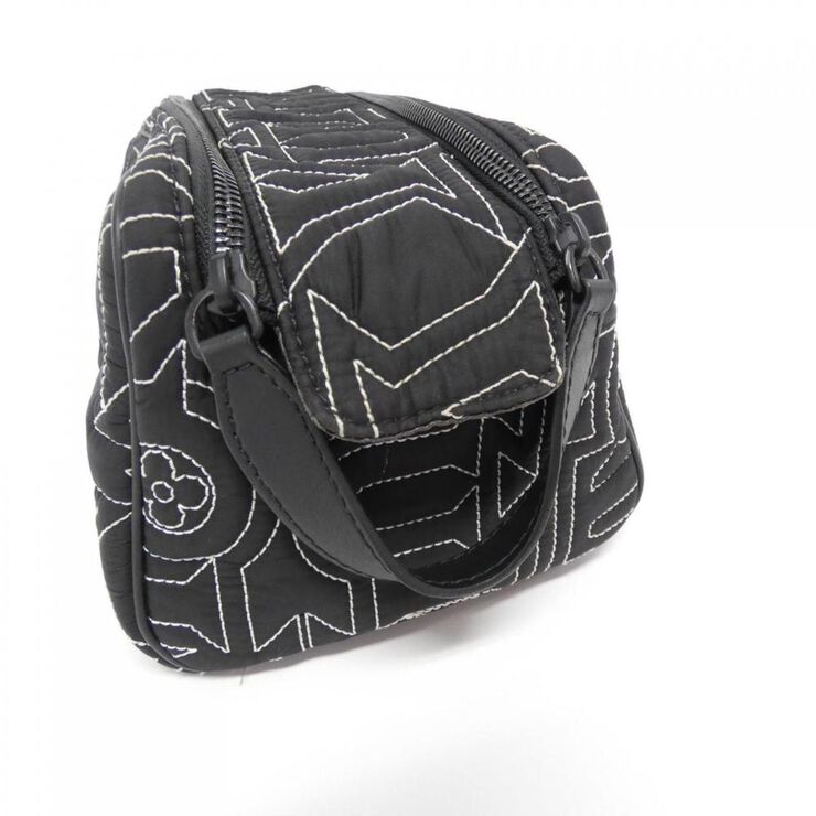 Louis Vuitton Dopp Kit