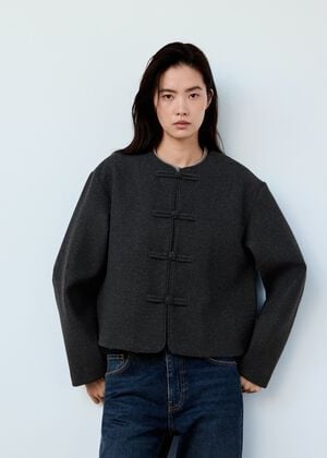 Straight-cut jacket with toggle clo