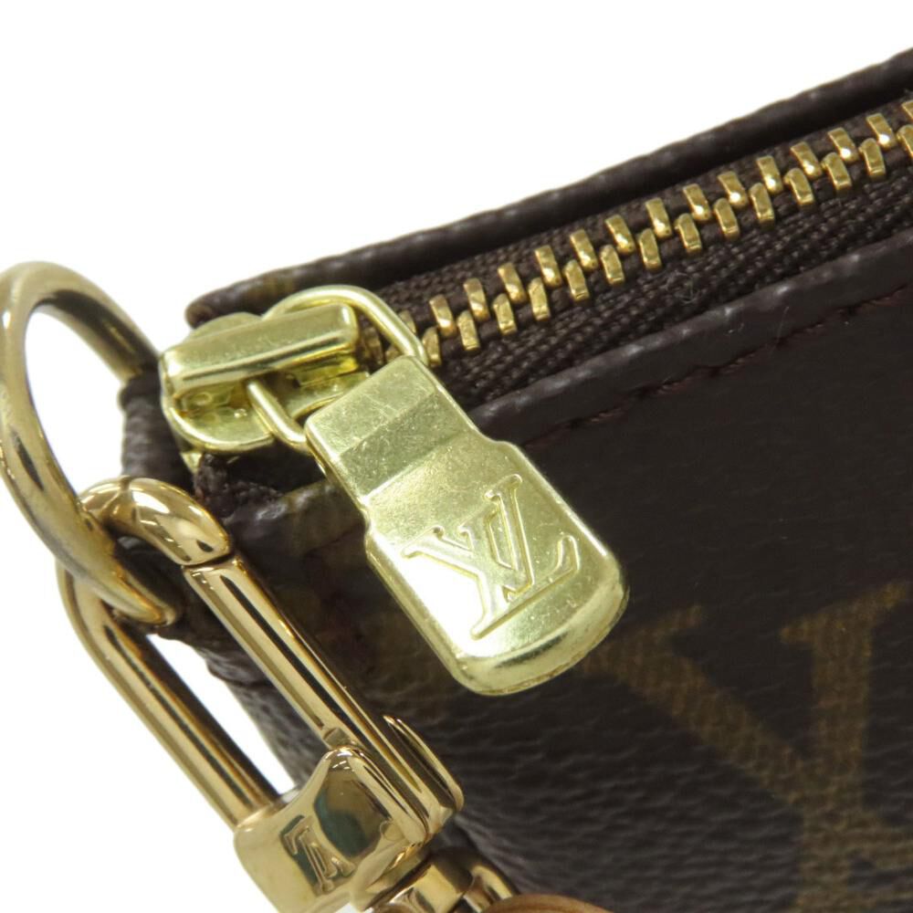 Louis Vuitton Pochette Accessoires