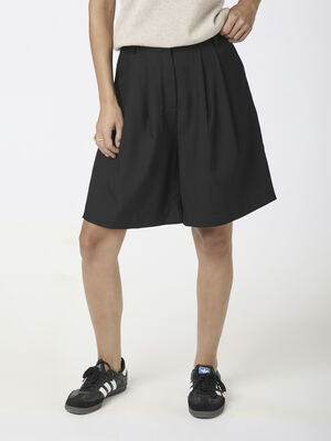 Nika Bermuda Shorts