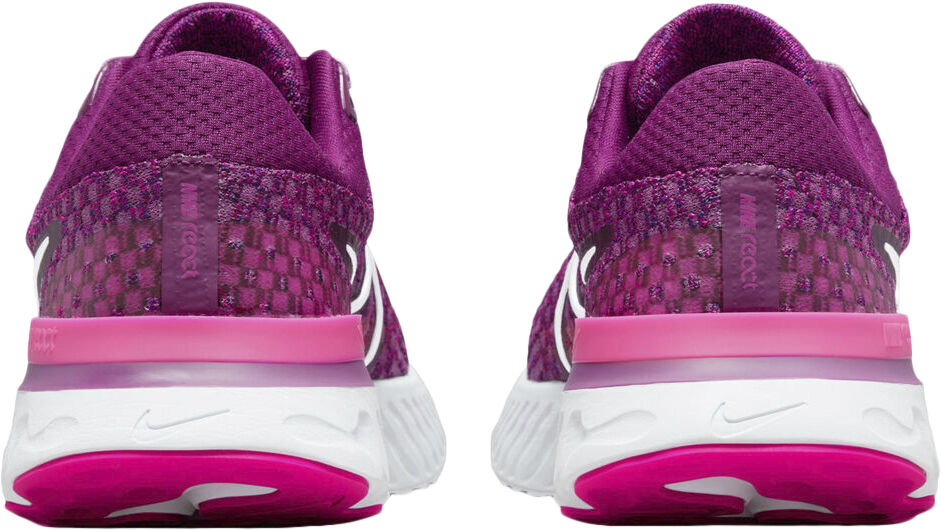 React Infinity Run Flyknit 3 l&oslash;besko