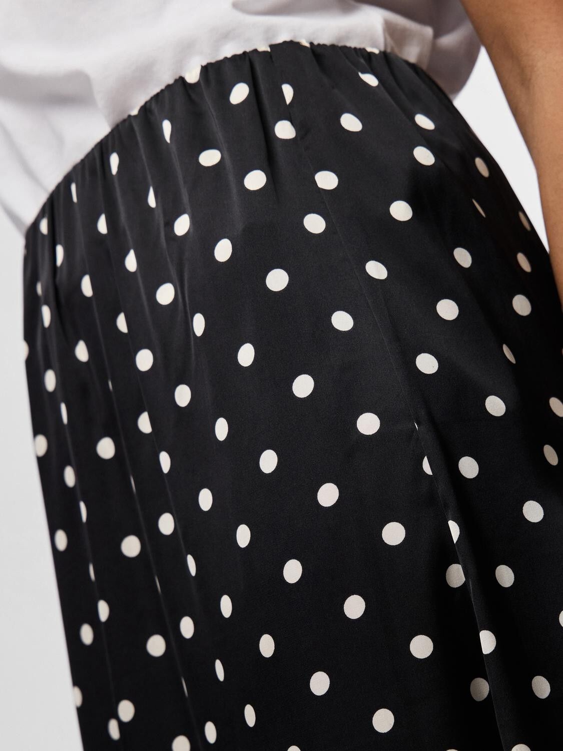 PCJYTTA HW ANKLE SATIN SKIRT WVN D2