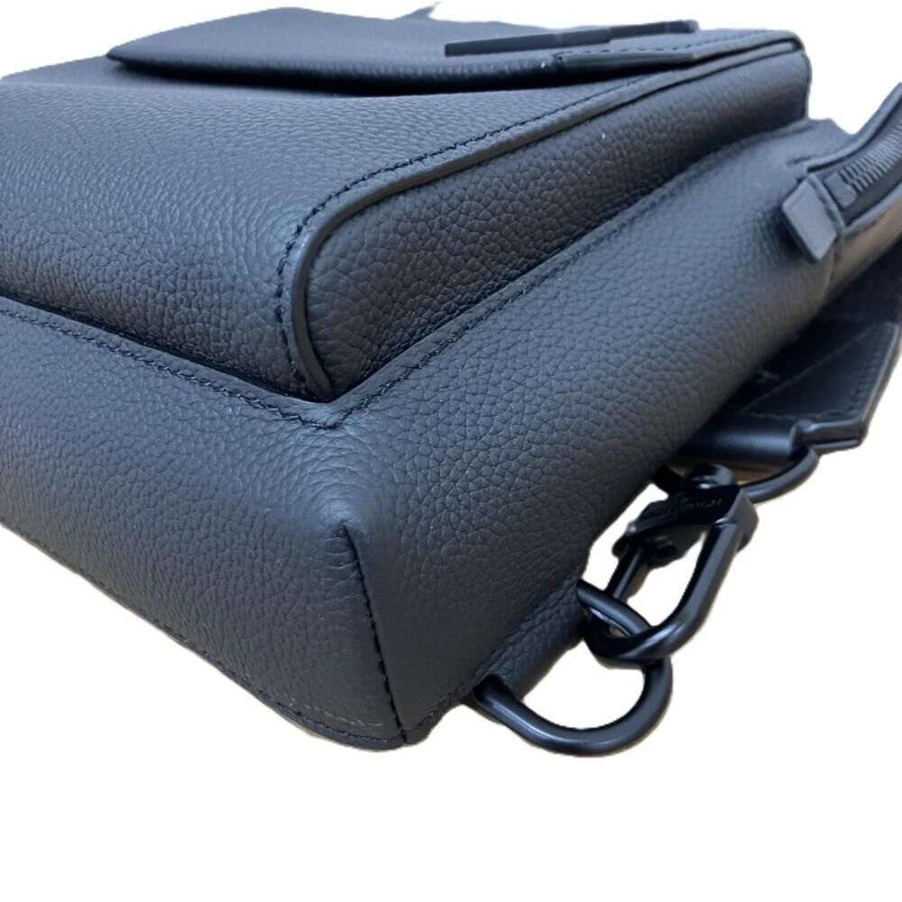 Louis Vuitton Crossbody Bag