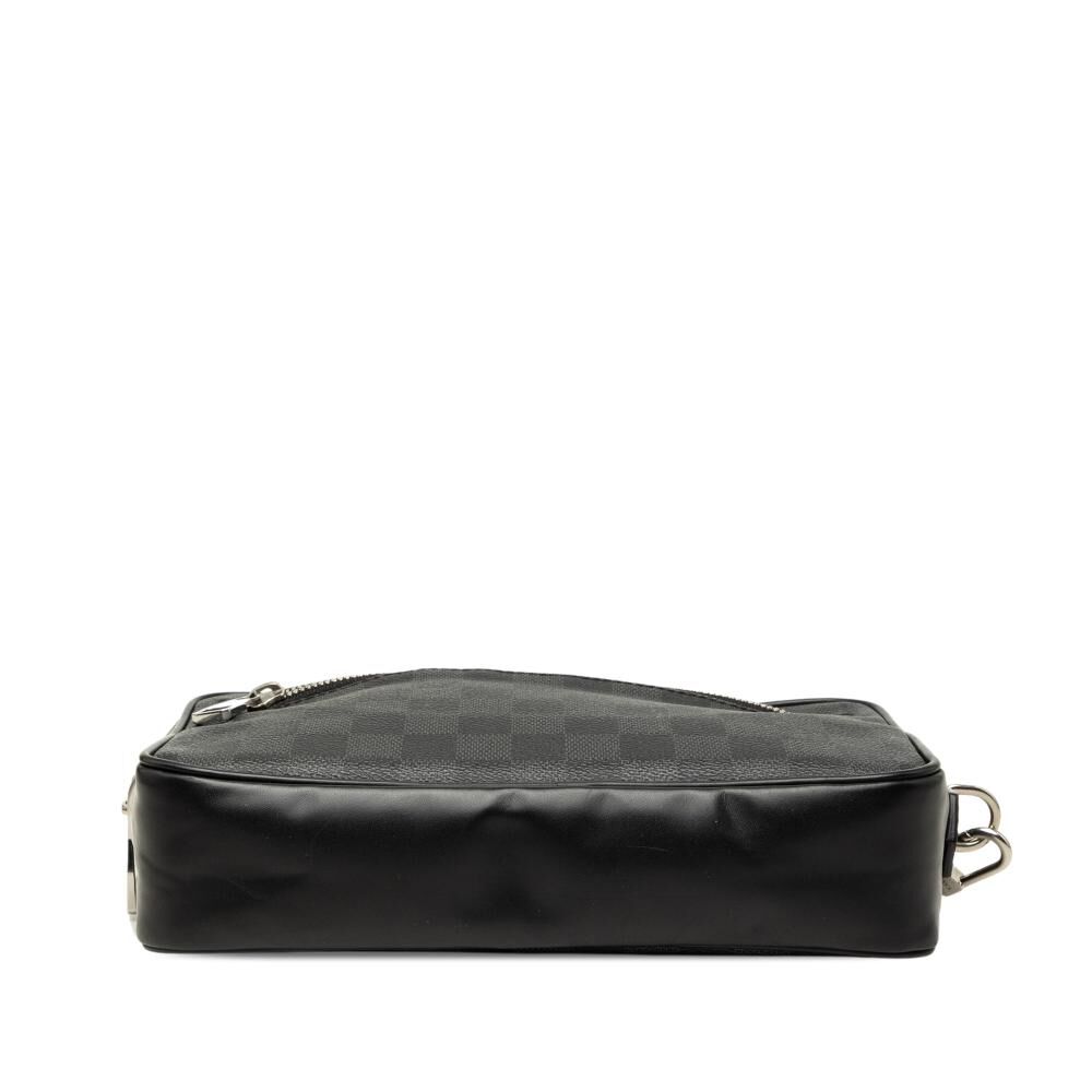 Louis Vuitton Pouch