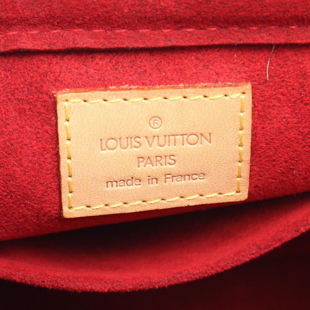 Louis Vuitton Shoulder Bags