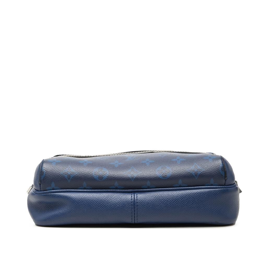 Louis Vuitton Messenger