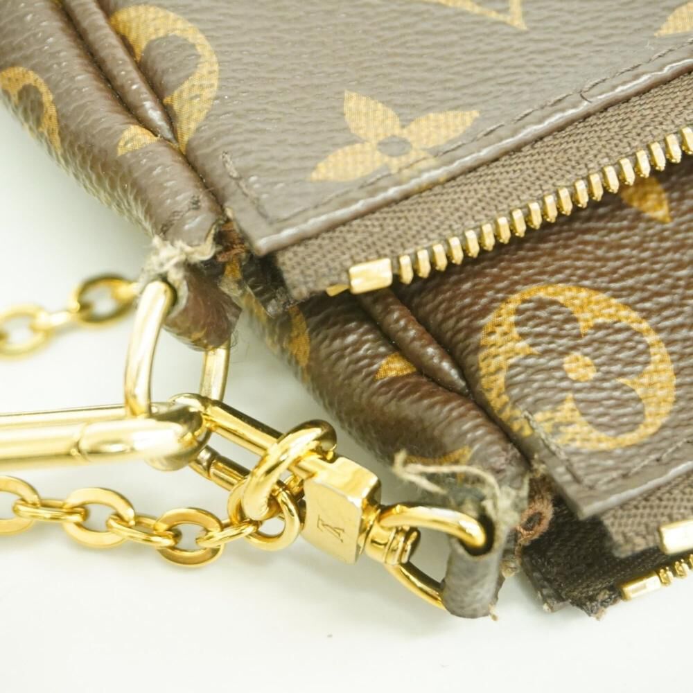Louis Vuitton Shoulder Bags