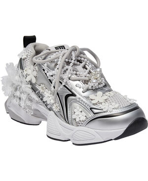 Simmie-E Sneaker