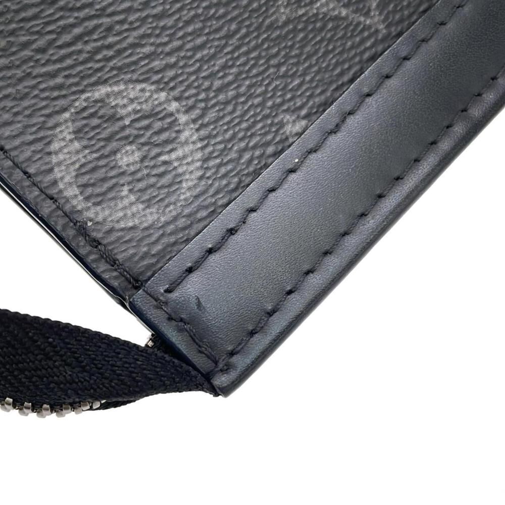 Louis Vuitton Clutch