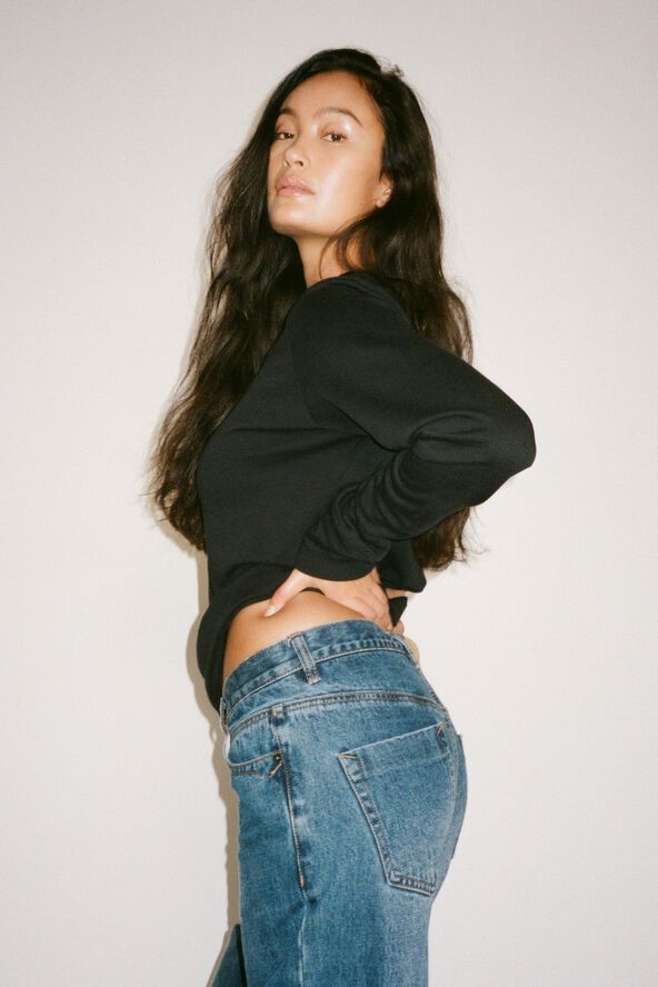 Light stretch crew neck top - Hila