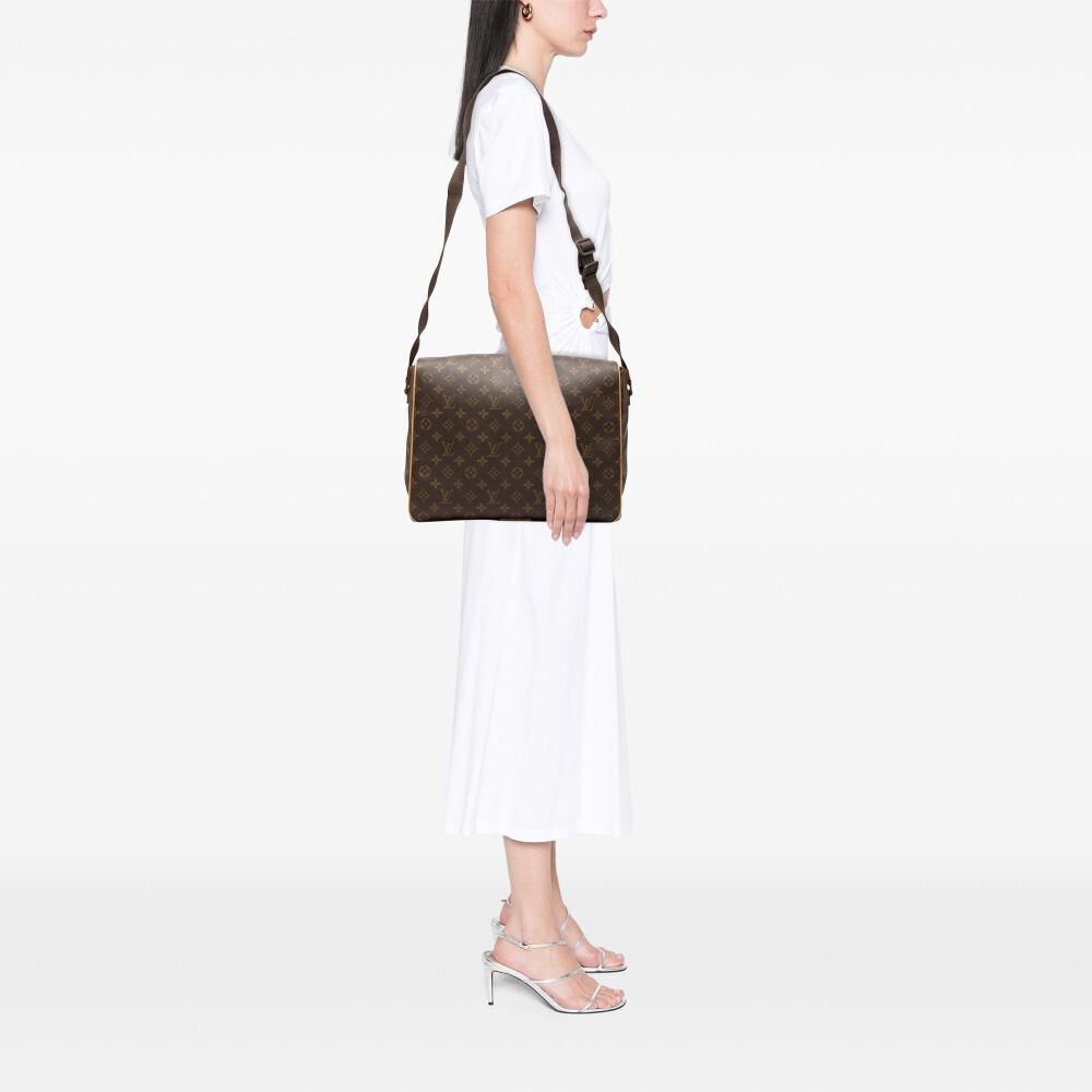 Louis Vuitton Shoulder Bags