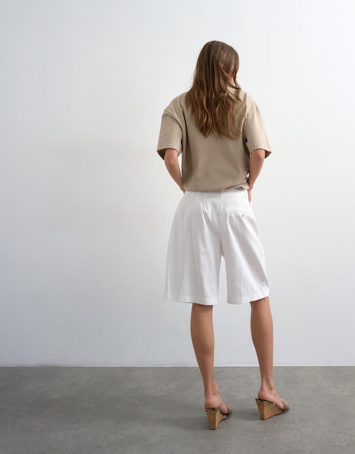 TSSOFIA HR TAILORED SHORTS