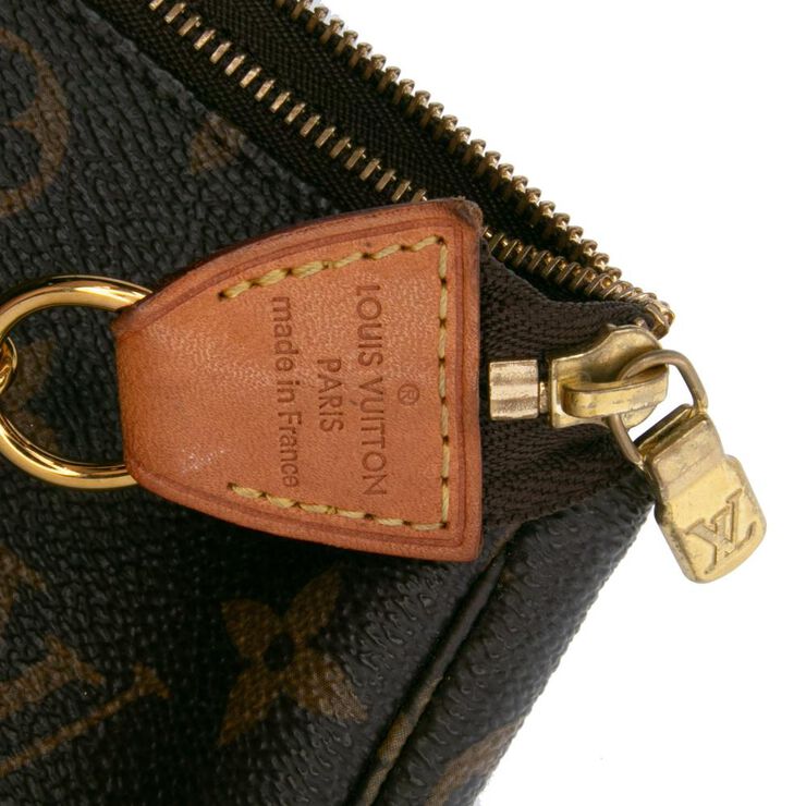 Louis Vuitton Pochette Accessoires