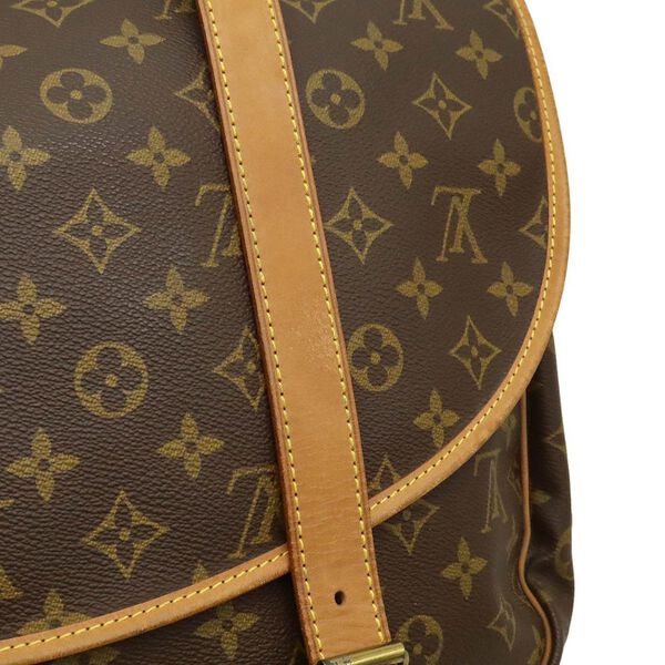 Louis Vuitton Saumur