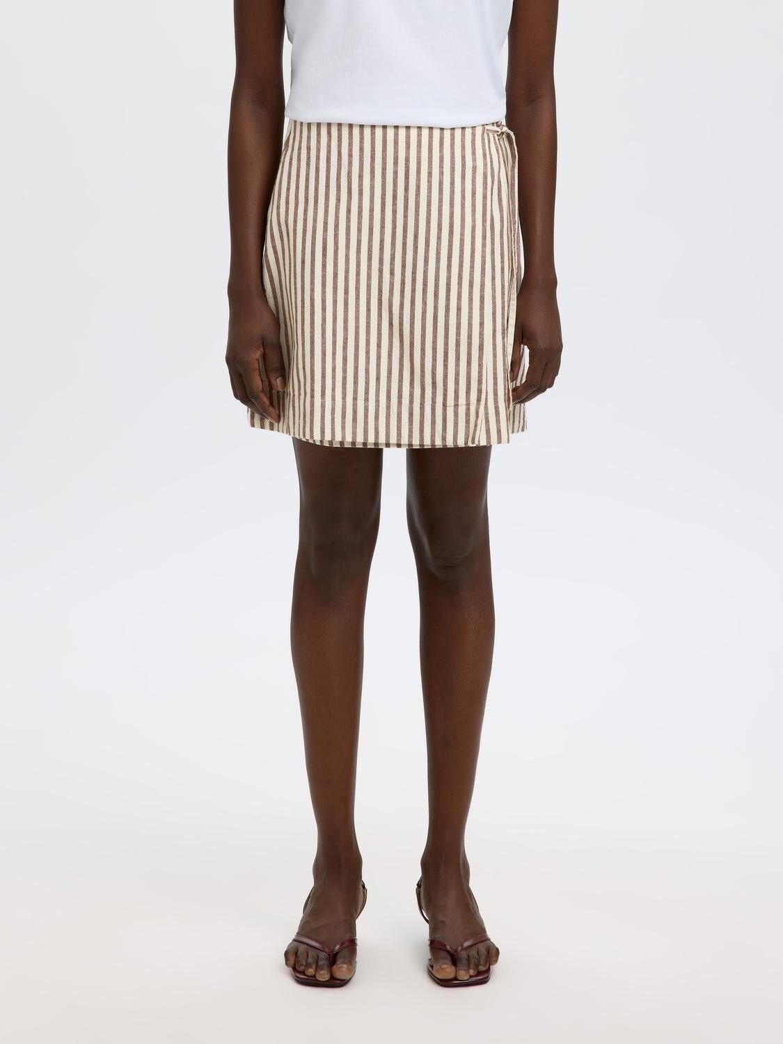 SLFJOHANNE MW SHORT WRAP SKIRT B