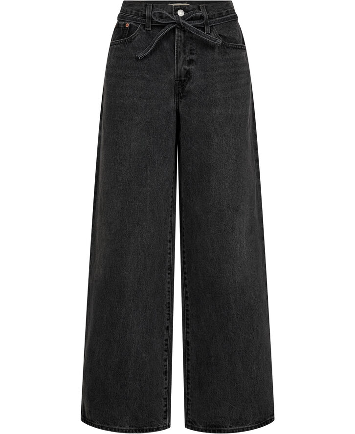 XL STRAIGHT INFLUENTIAL LADY