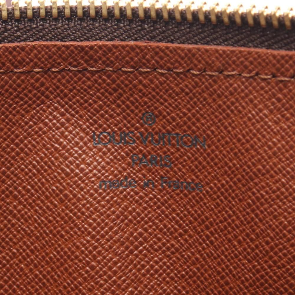 Louis Vuitton Papillon