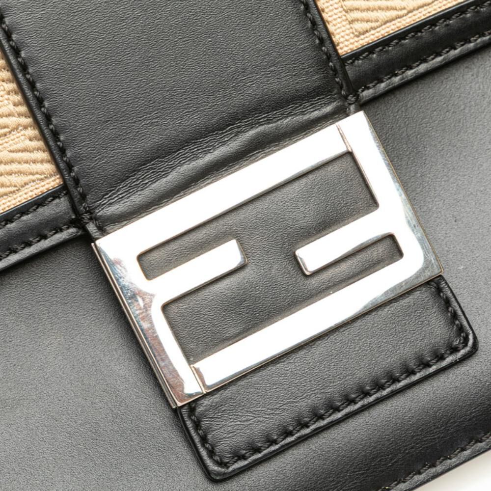 Fendi Baguette