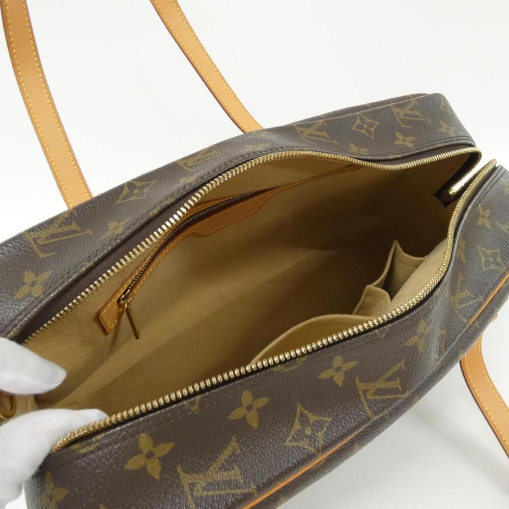 Louis Vuitton Cite