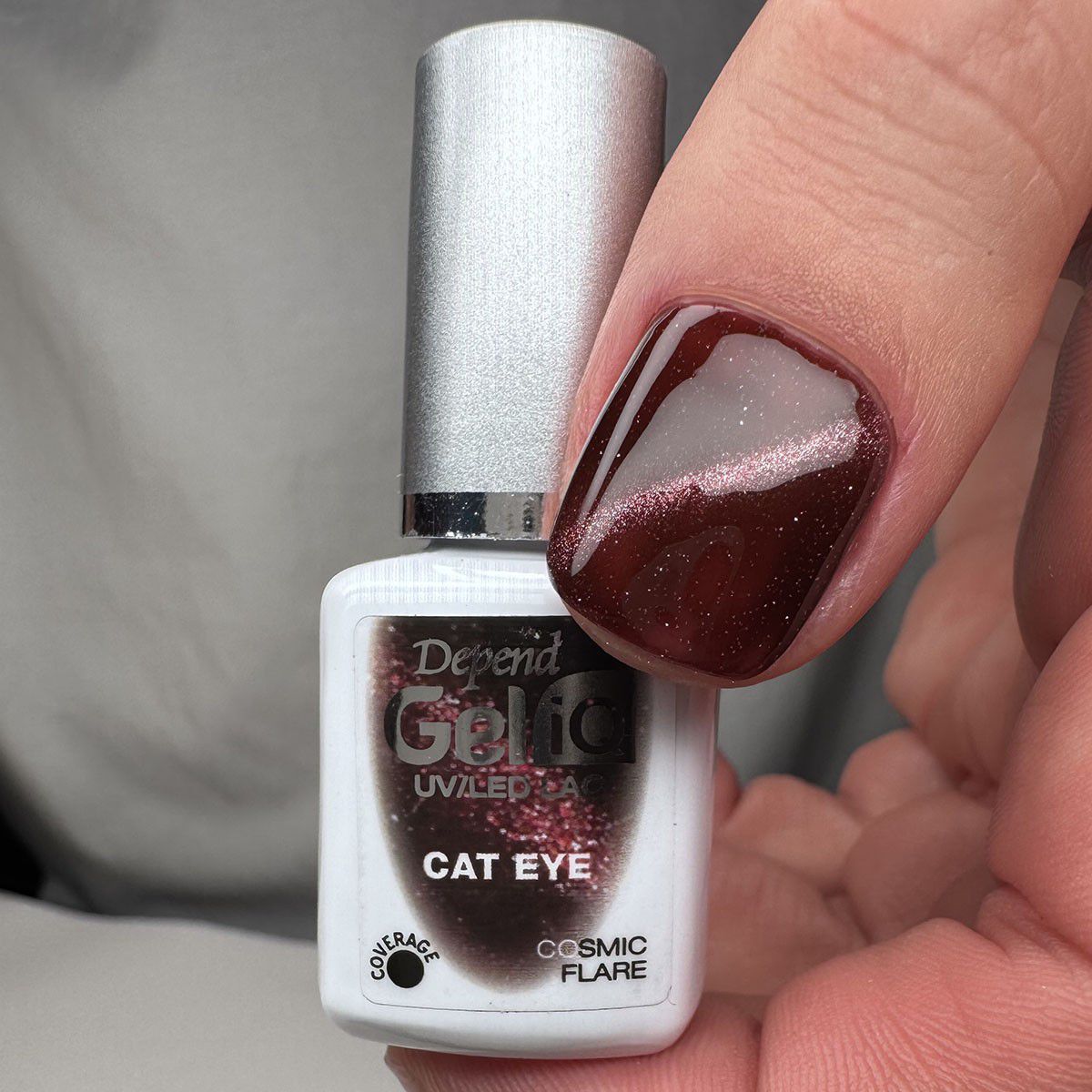 GeliQ Cat Eye Cosmic Flare